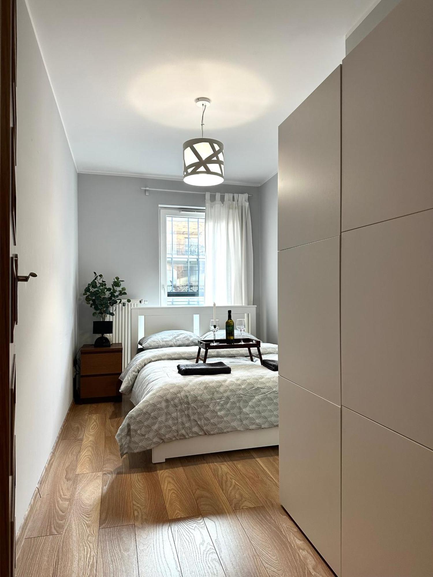 Apartament Dmowskiego 19c- Self Check-in 20h ~ Lift *