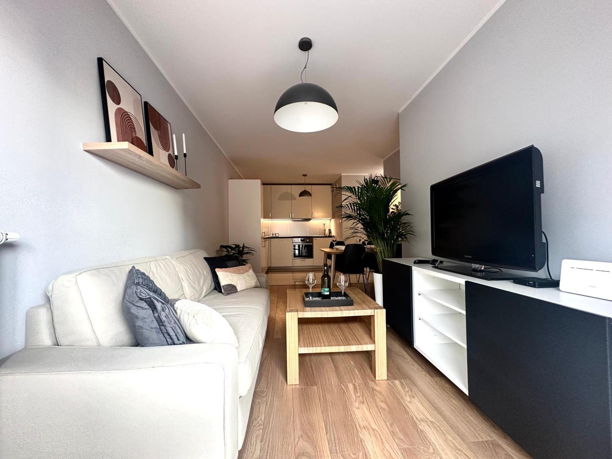 Apartament Dmowskiego 19c- Self Check-in 20h ~ Lift *