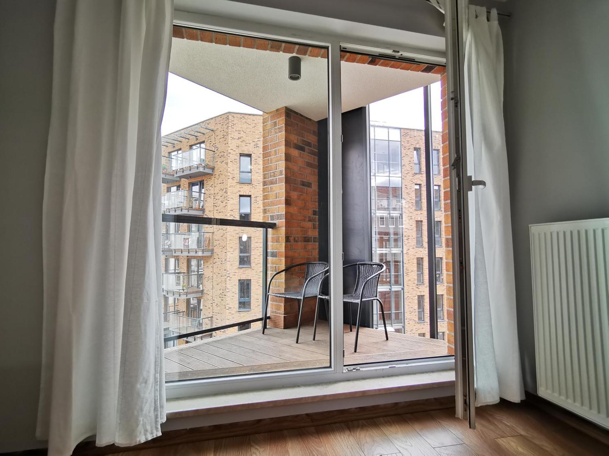 Dmowskiego 19c- Self Check-in 20h ~ Lift Apartament *